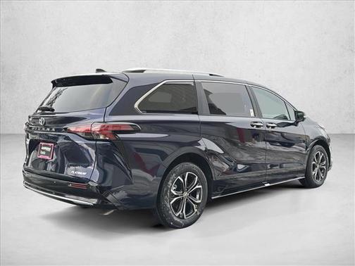 2026 Toyota Sienna Platinum