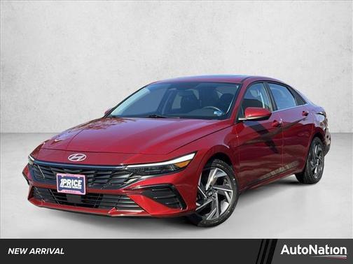 2025 Hyundai ELANTRA SEL