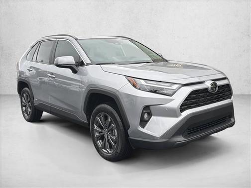 2025 Toyota RAV4 Hybrid XLE Premium