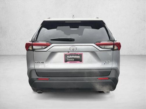 2025 Toyota RAV4 Hybrid XLE Premium