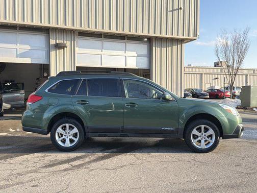 2014 Subaru Outback 2.5i Premium