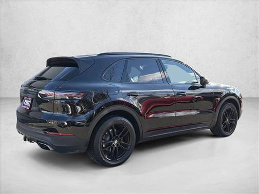 2022 Porsche Cayenne Cayenne