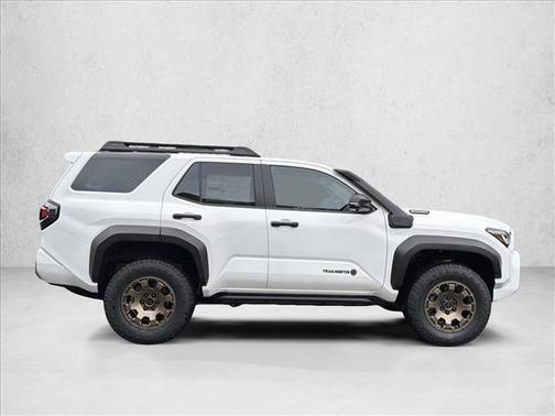 2025 Toyota 4Runner Hybrid Trailhunter