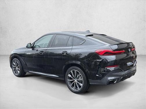 Black Sapphire Metallic 2022 BMW X6 xDrive40i