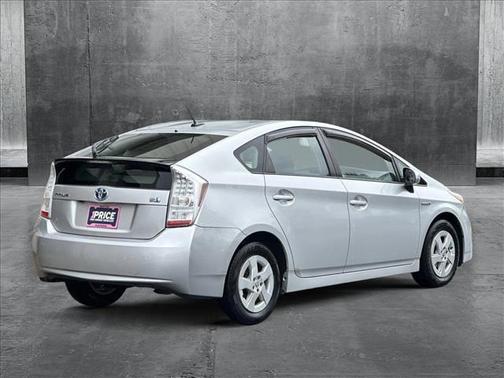 2011 Toyota Prius III