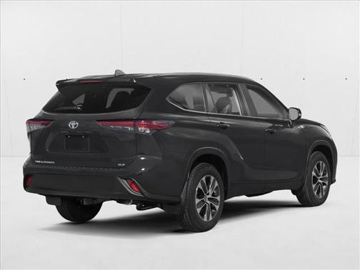 2025 Toyota Highlander XLE