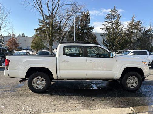 2018 Toyota Tacoma SR