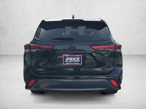 2022 Toyota Highlander Limited