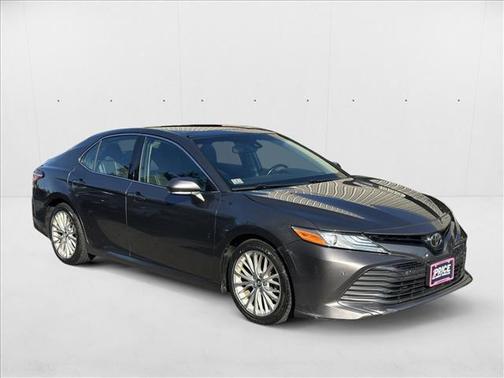2018 Toyota Camry XLE