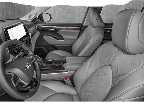 2025 Toyota Highlander Hybrid Platinum