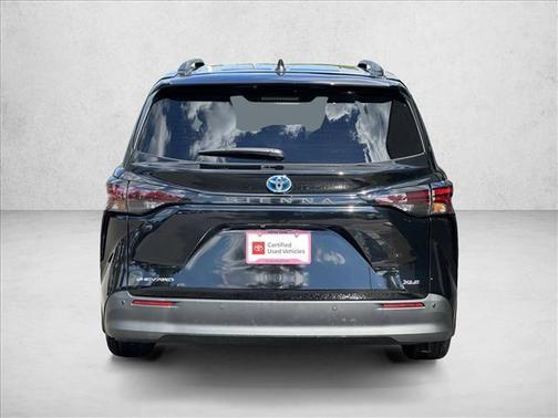 2025 Toyota Sienna XLE 7 Passenger