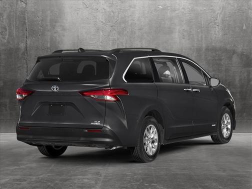 2025 Toyota Sienna XLE 7 Passenger