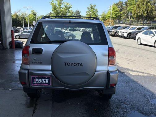 Titanium 2002 Toyota RAV4 Base