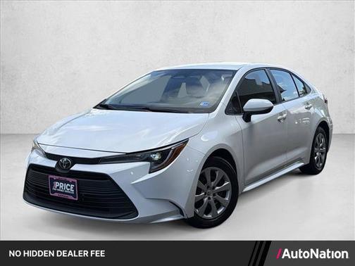 Ice Cap 2024 Toyota Corolla LE