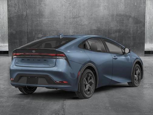 2025 Toyota Prius LE