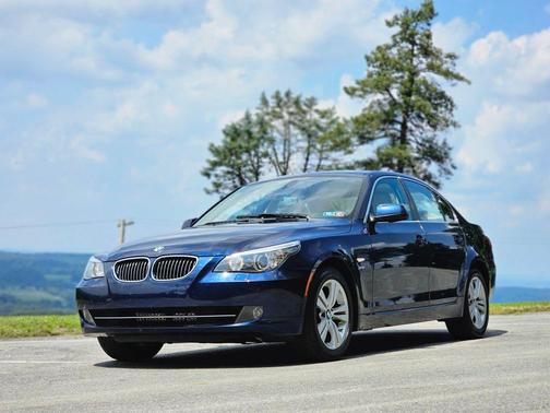 2010 BMW 528 xDrive