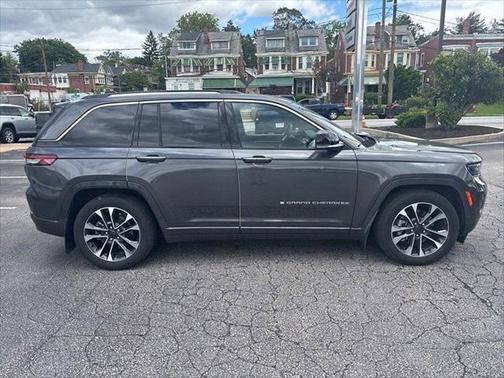 2023 Jeep Grand Cherokee 4xe Overland