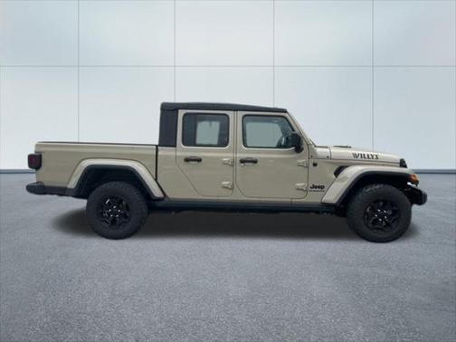 2022 Jeep Gladiator Willys 4x4