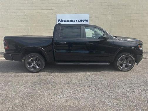 2022 RAM 1500 Big Horn Crew Cab 4x4 57' Box
