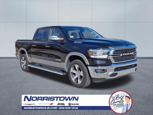 2019 RAM 1500 Laramie Crew Cab 4x4 57' Box