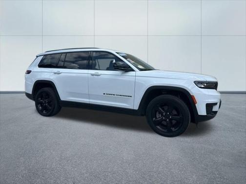 2023 Jeep Grand Cherokee L Altitude X 4x4