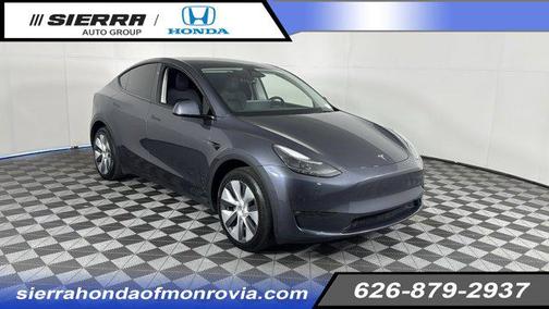 2023 Tesla Model Y Long Range Dual Motor All-Wheel Drive