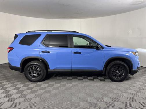 2023 Honda Pilot AWD TrailSport