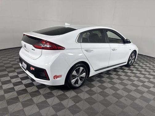 2018 Hyundai IONIQ Plug-In Hybrid Limited
