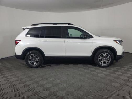 2023 Honda Passport AWD TrailSport