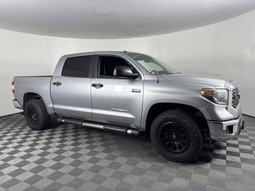 2018 Toyota Tundra SR5