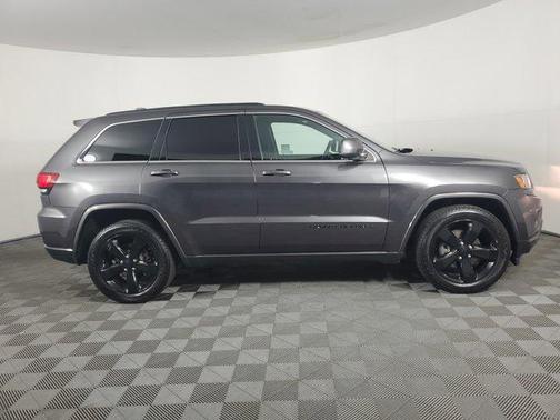 2015 Jeep Grand Cherokee Altitude