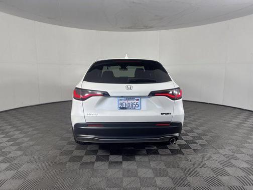 2023 Honda HR-V 2WD Sport