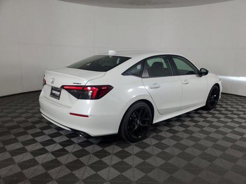 Platinum White Pearl 2026 Honda Civic Sport