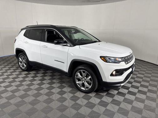 Bright White Clearcoat 2022 Jeep Compass Limited