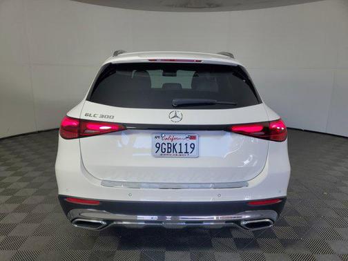 2023 Mercedes-Benz GLC 300 Base