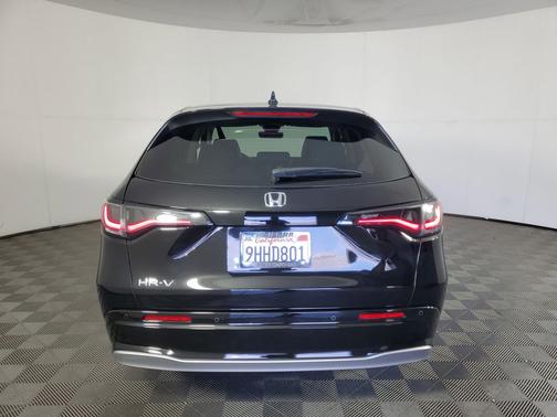 Crystal Black Pearl 2024 Honda HR-V EX-L