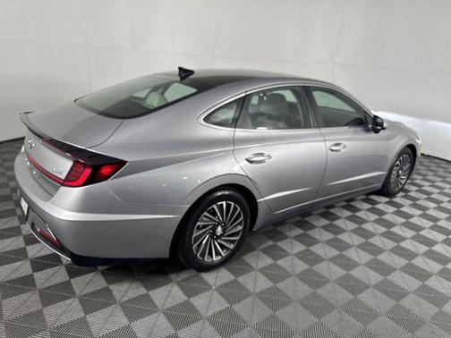 2020 Hyundai SONATA Hybrid Limited