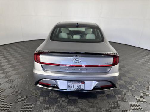 2020 Hyundai SONATA Hybrid Limited