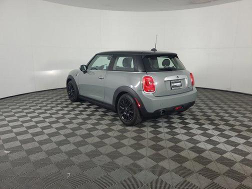 2015 MINI Hardtop Cooper