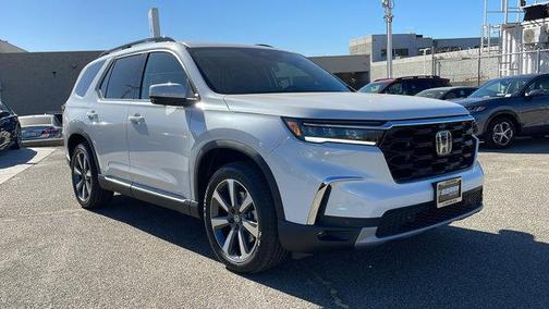 2025 Honda Pilot Elite