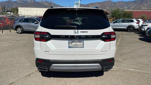 2025 Honda Pilot Elite