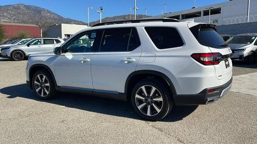2025 Honda Pilot Elite