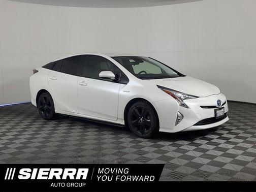 2018 Toyota Prius Three Touring