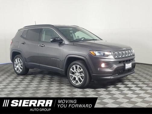 2022 Jeep Compass Latitude Lux