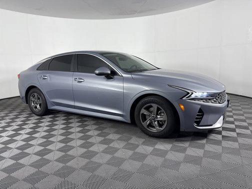 2022 Kia K5 LXS