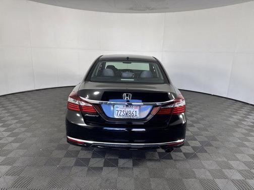 2017 Honda Accord EX w/Honda Sensing