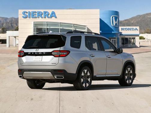 Solar Silver Metallic 2026 Honda Pilot TrailSport
