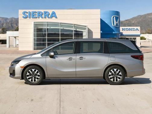 Solar Silver Metallic 2026 Honda Odyssey EX-L