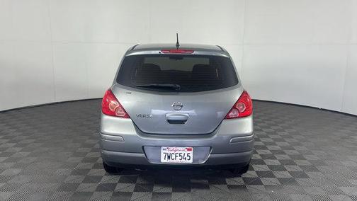 2012 Nissan Versa 1.8 S