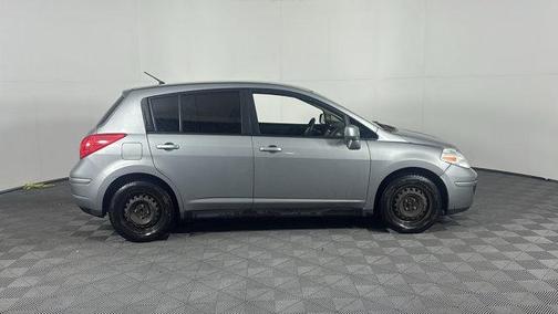 2012 Nissan Versa 1.8 S